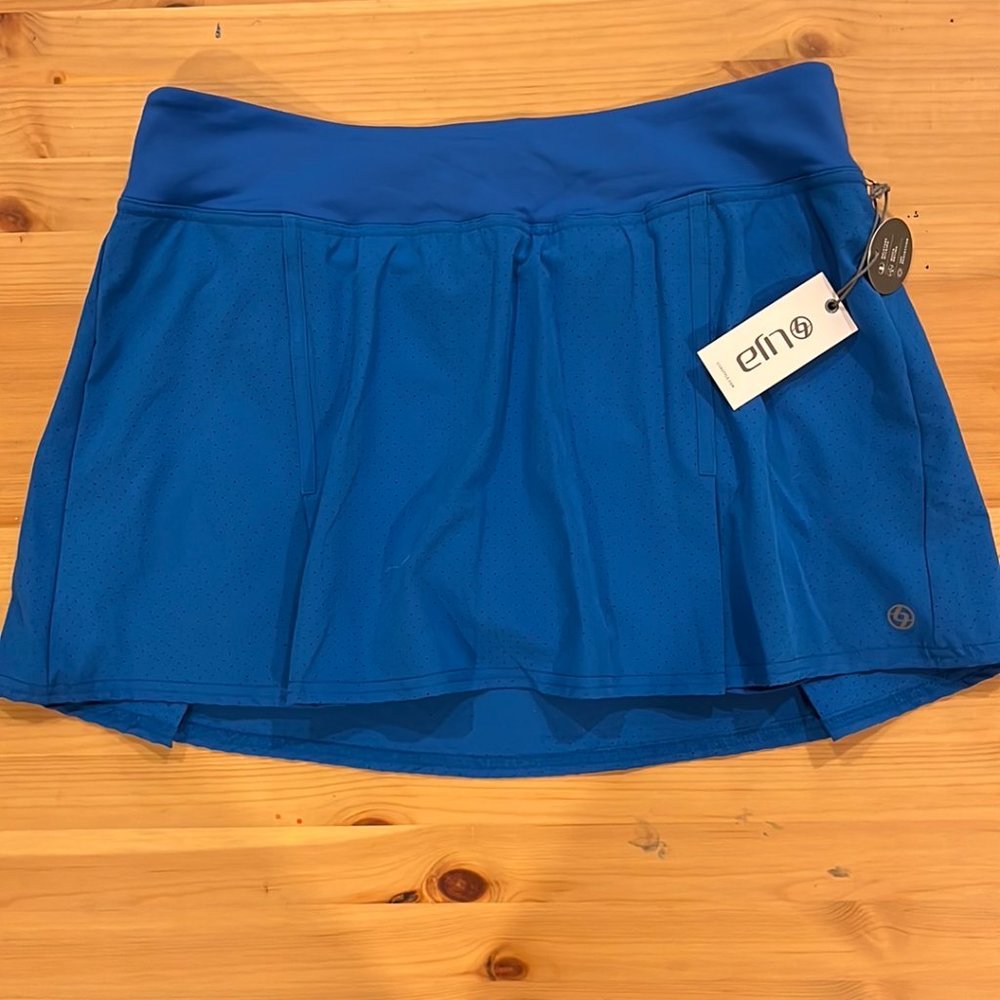 SALE! Brand new with tags Lija Pindot Swing tennis skirt